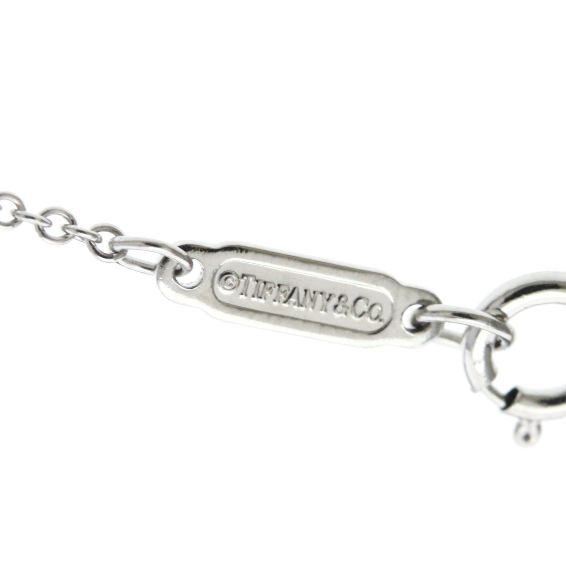Collier Tiffany Open Circle Mini, platine et diamants 9