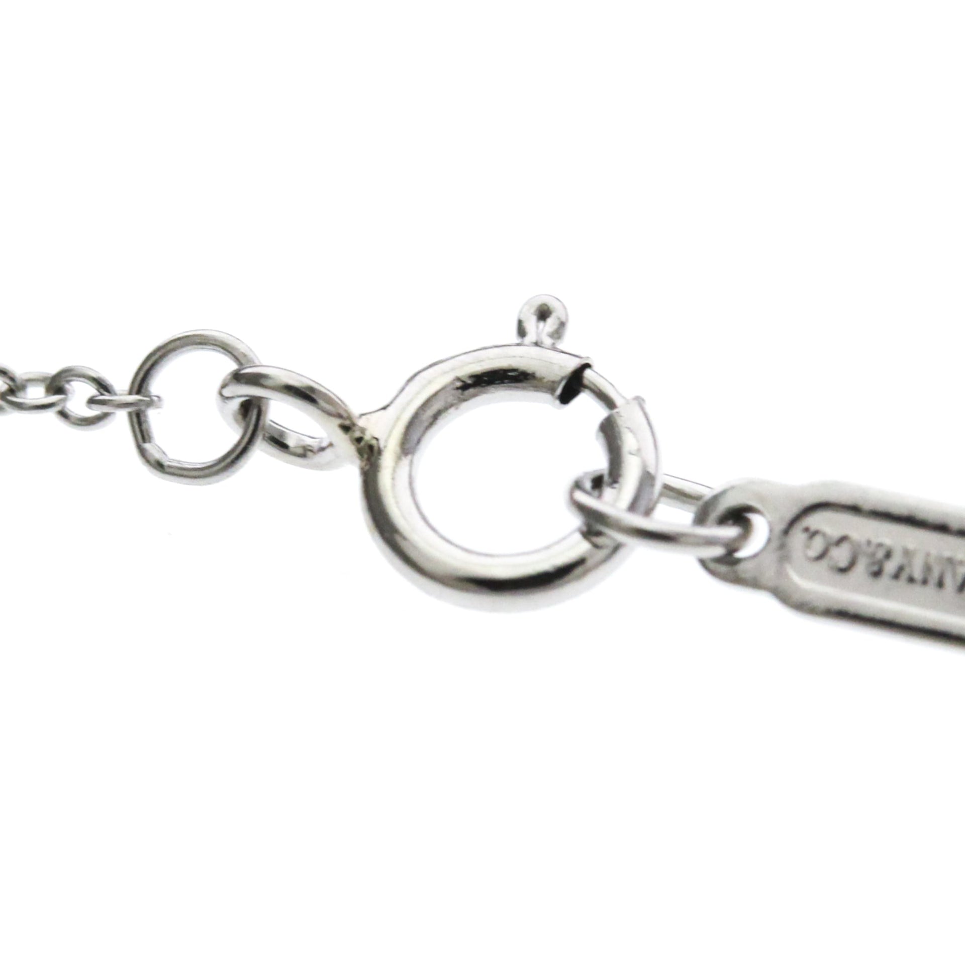 Collier Tiffany Open Circle Mini, platine et diamants 10