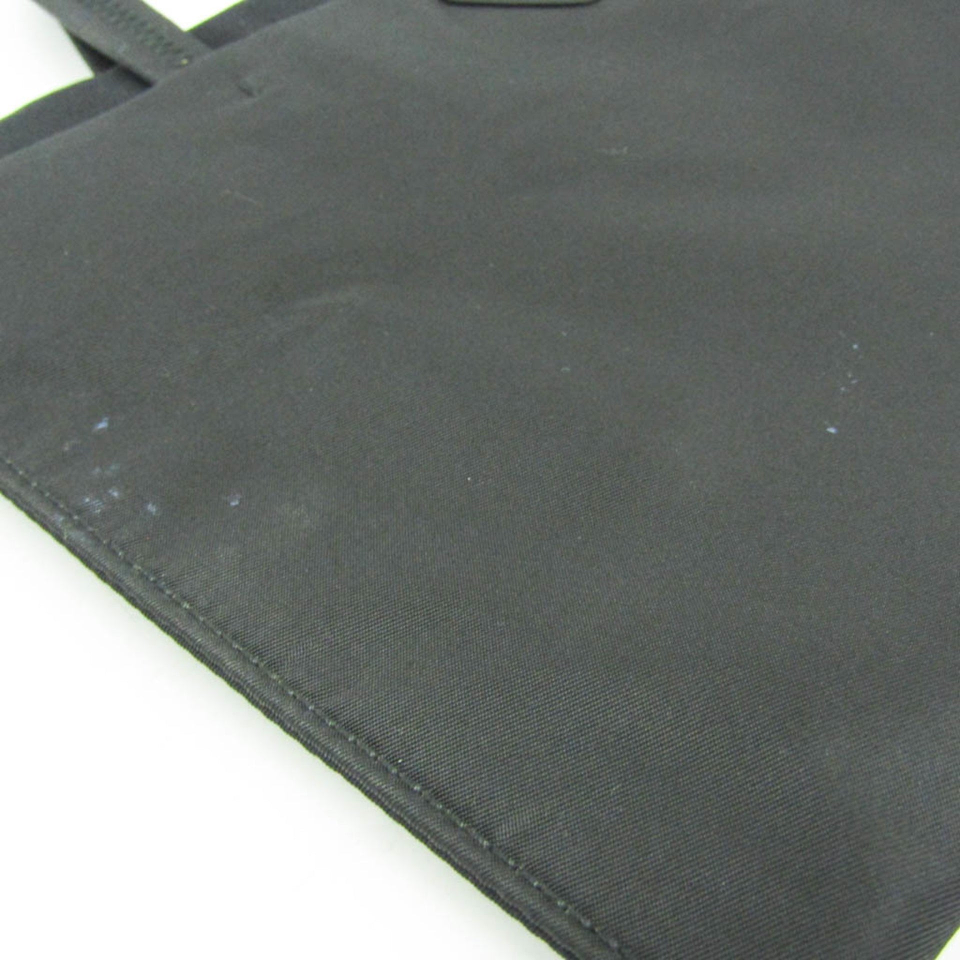 Petit sac Prada à logo triangulaire pour femme en nylon noir 7