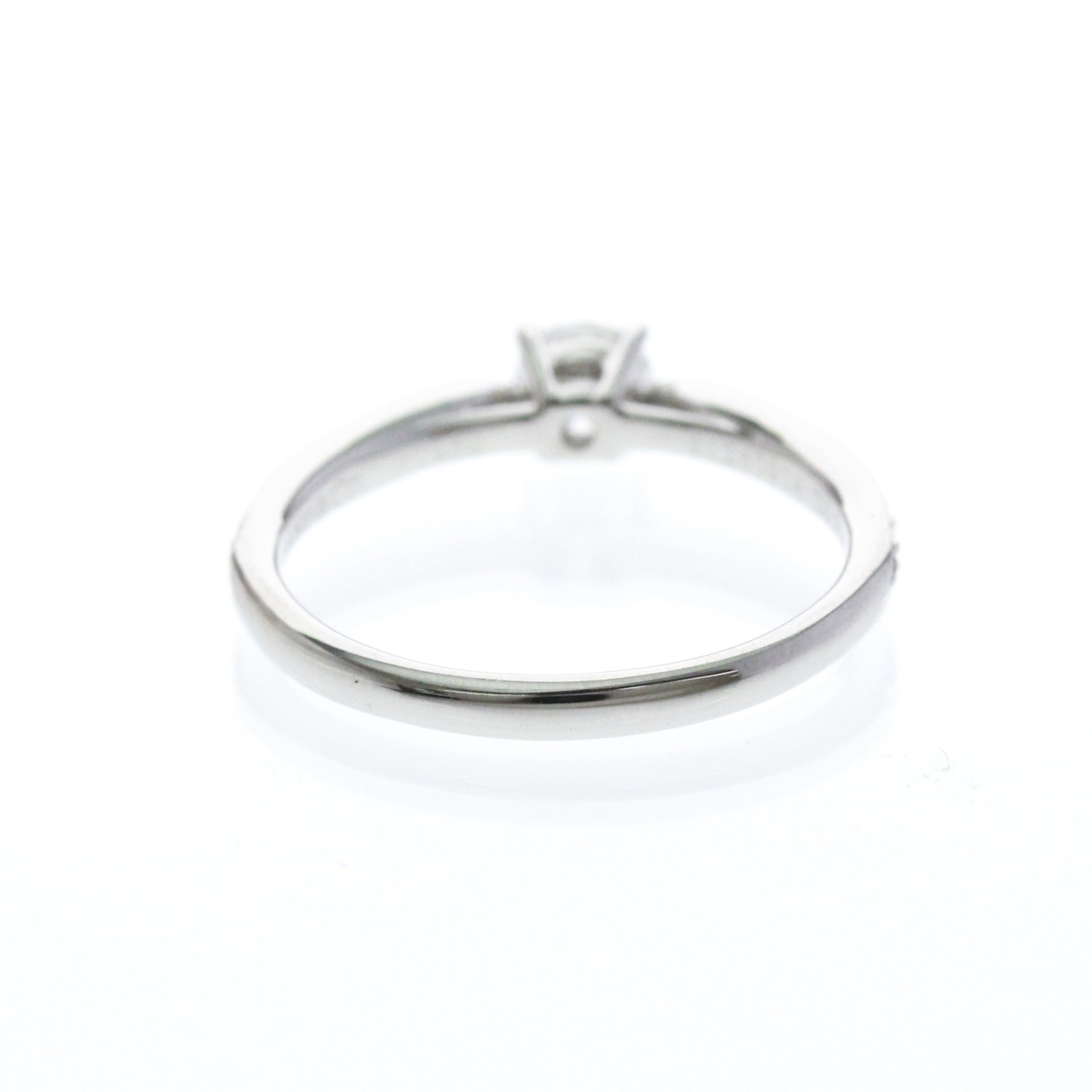 Bague Tiffany Harmony en platine avec diamant de 0,32 ct, finition polie 3
