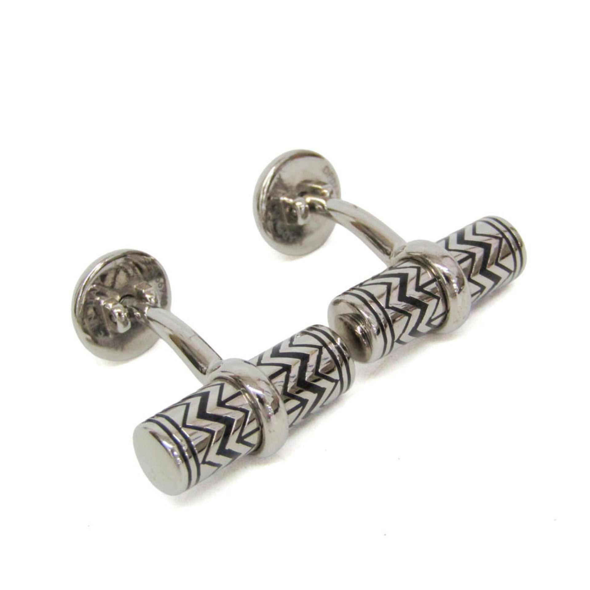 Louis Vuitton Metal Fixed Backing Cufflinks Silver V-Karakoram Cufflinks with Case M66948 1