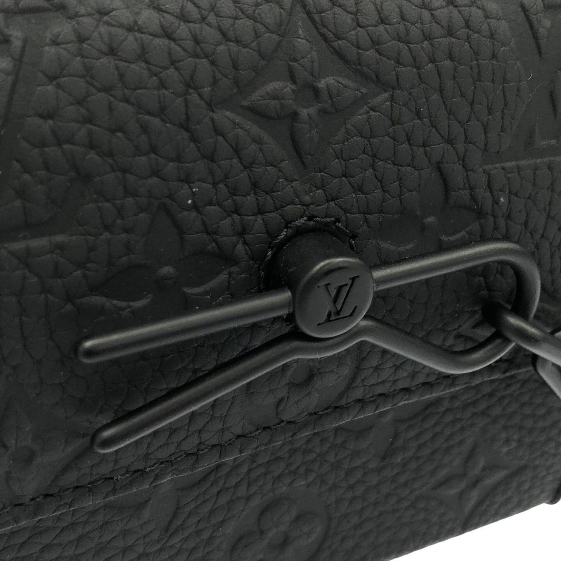 Louis Vuitton Taurillon Monogram Steamer Wearable Wallet M81746 Shoulder Bag 4