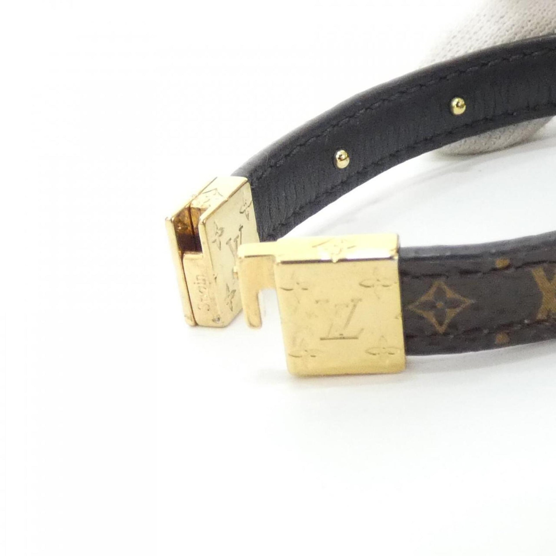 Bracelet Louis Vuitton Monogram LV Circle Réversible 17 cm M6173F 5