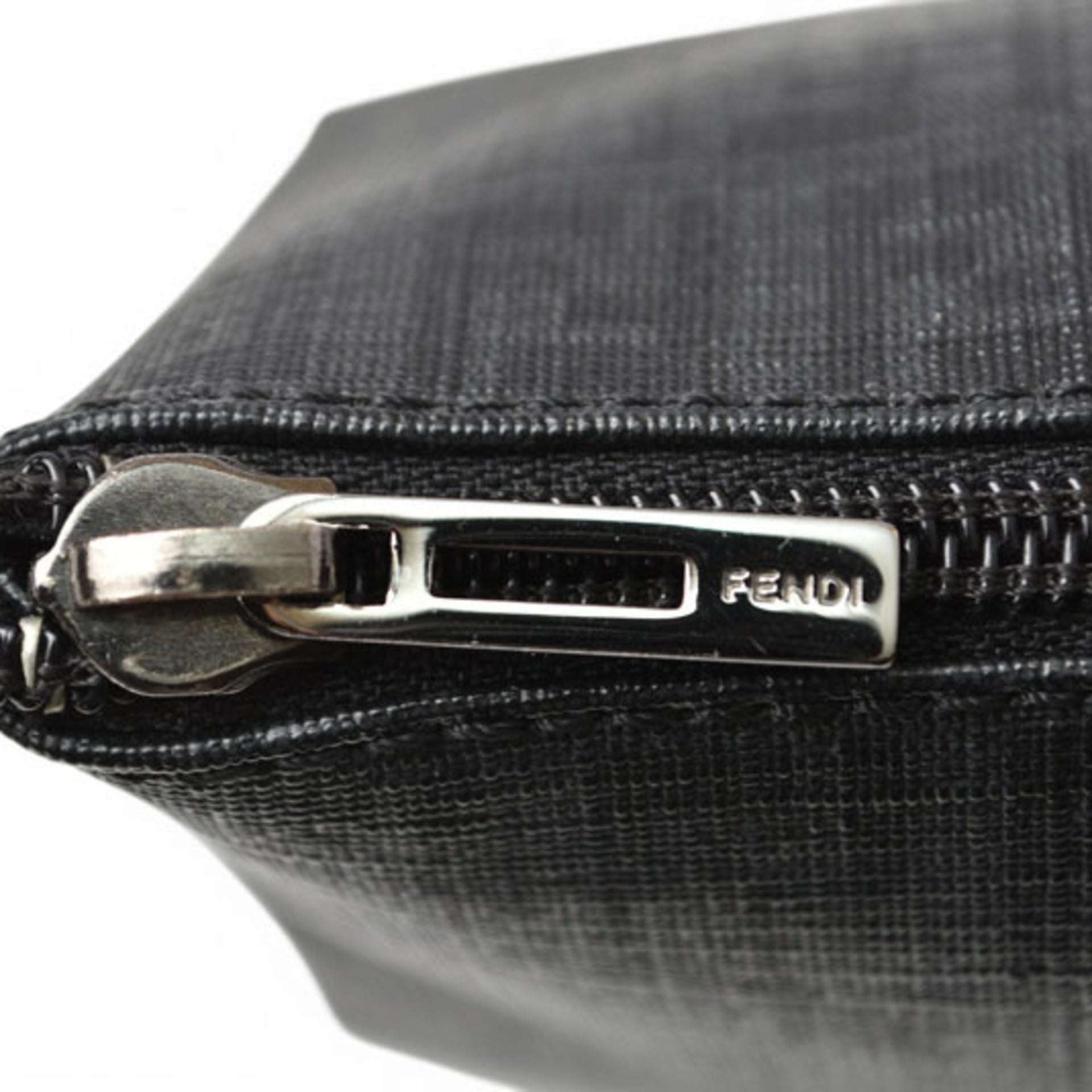 Pochette de voyage Fendi 11