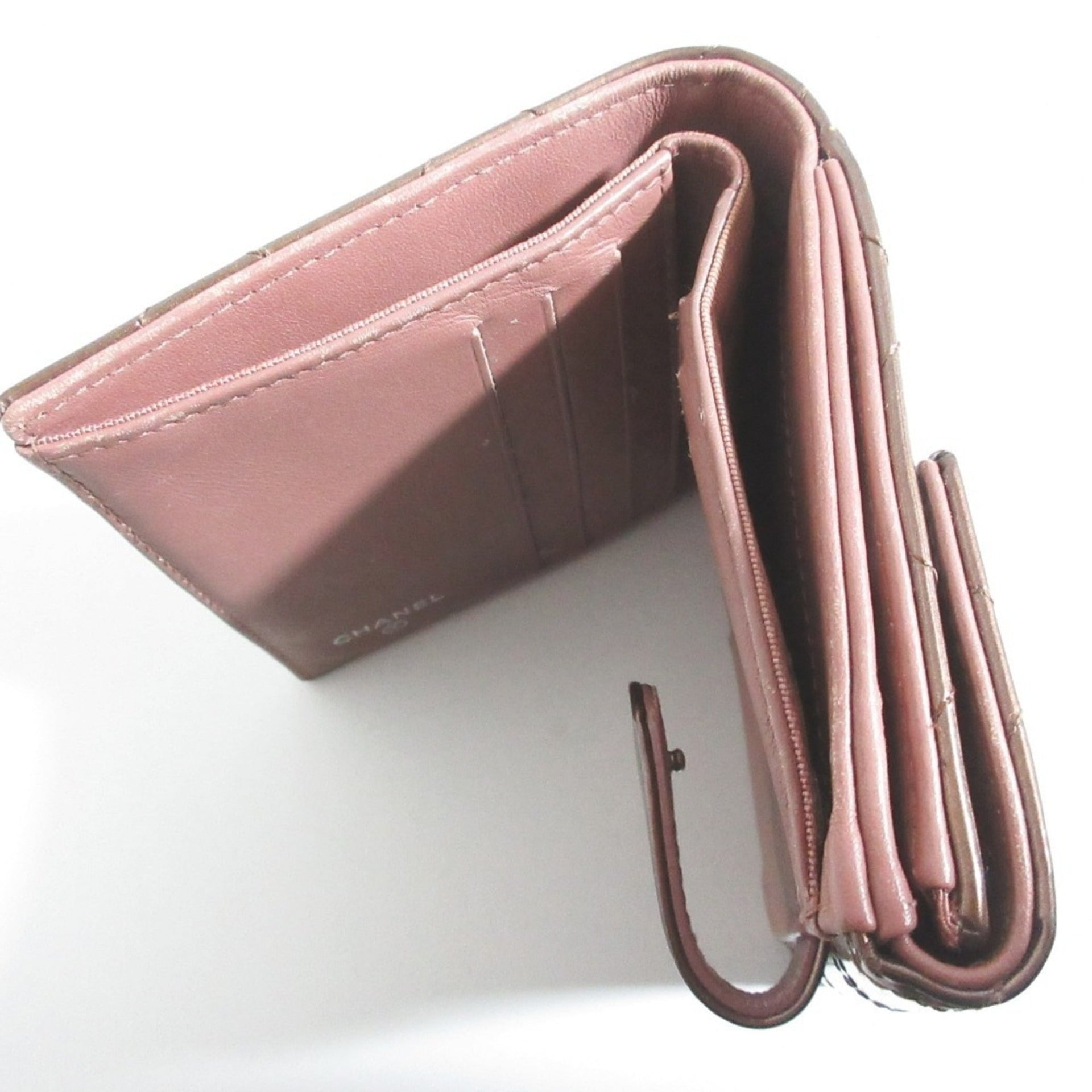 CHANEL Matelassé Patent Leather Double Snap Compact Wallet 15