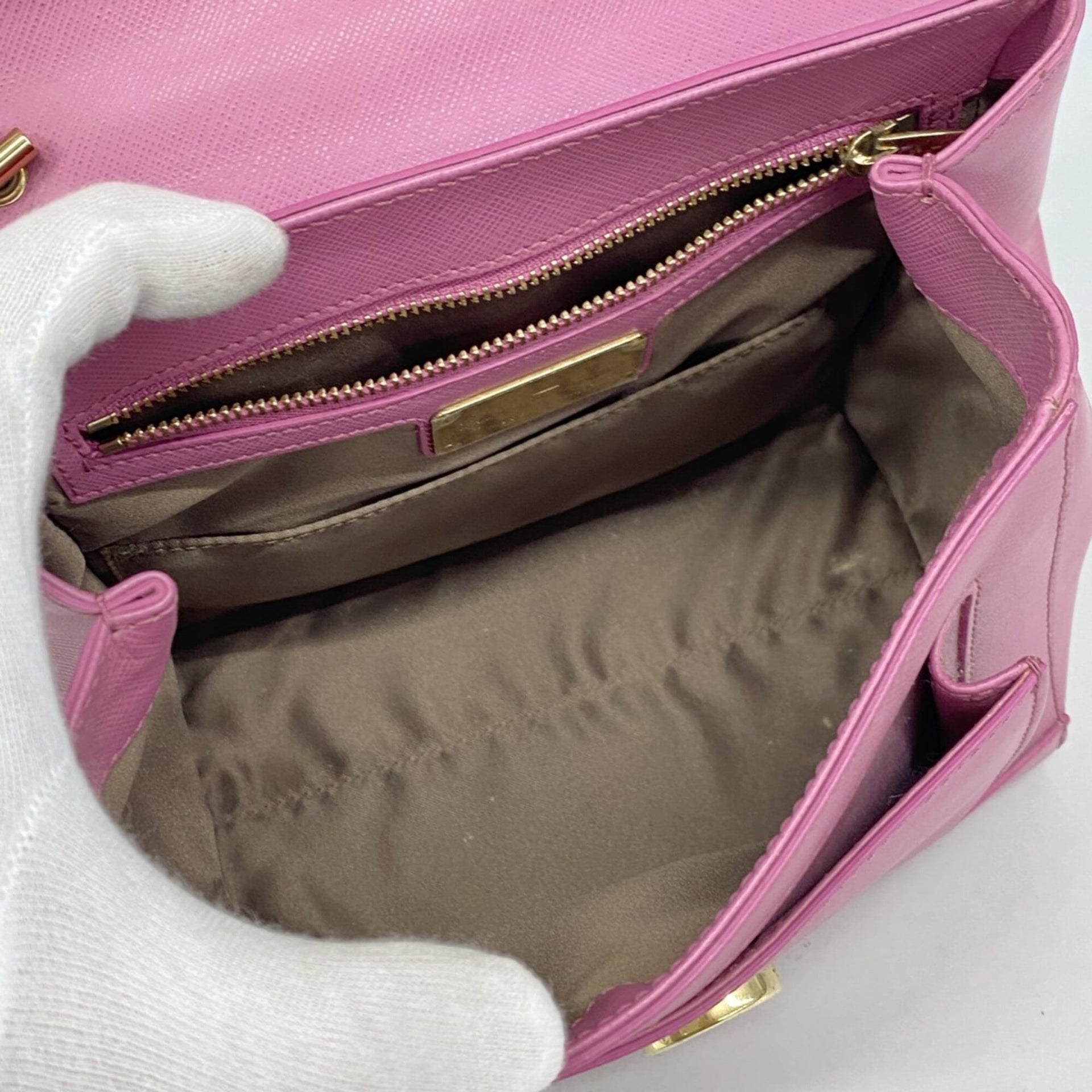 Sac à main en cuir Vara Salvatore Ferragamo 8