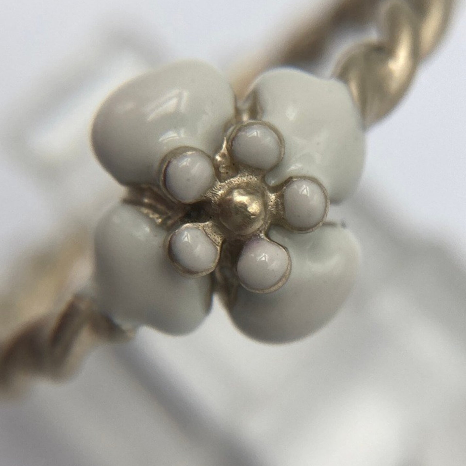 Bague Camélia, collection Croisière 2013 CHANEL 7
