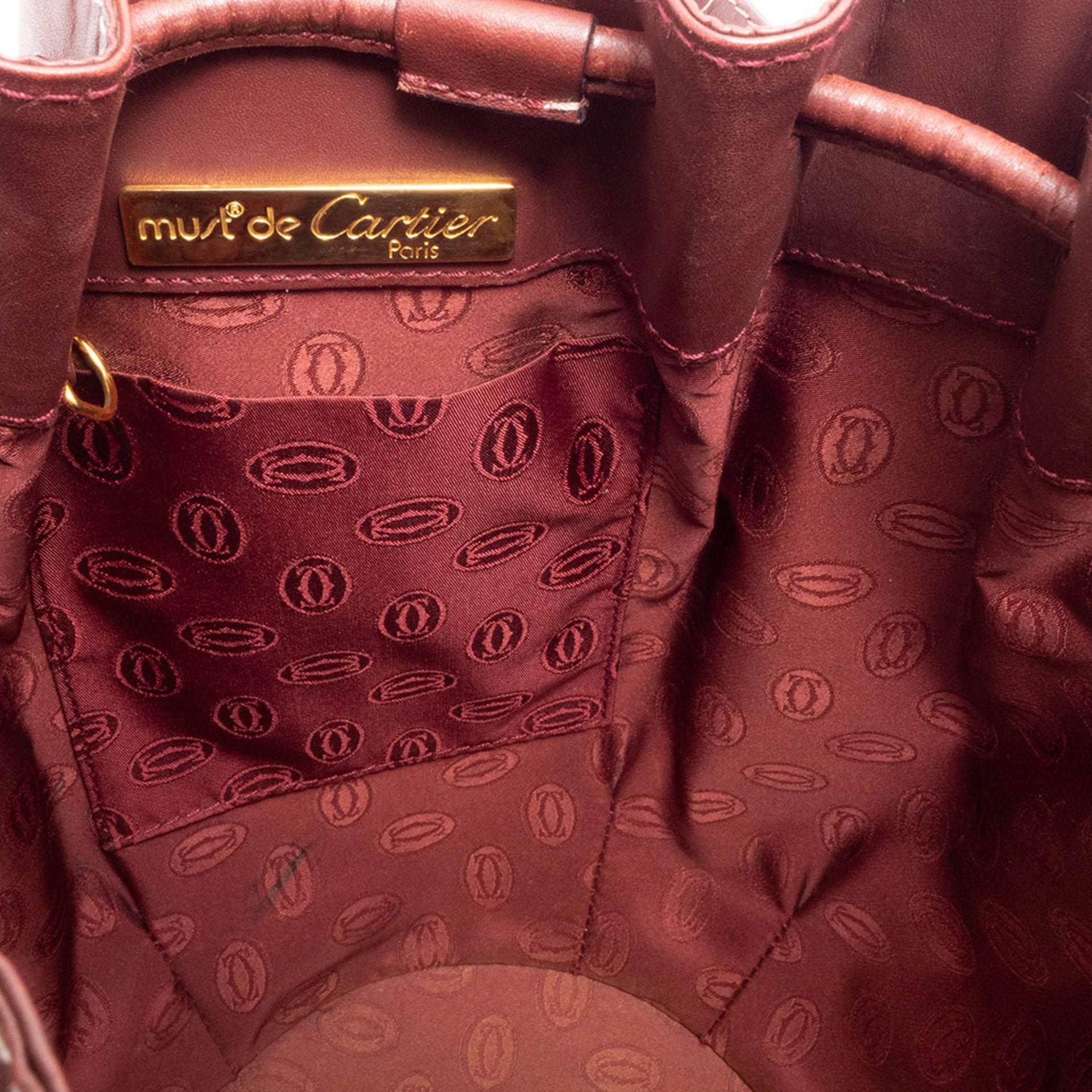 Cartier Must Line Leather Shoulder Bag 14