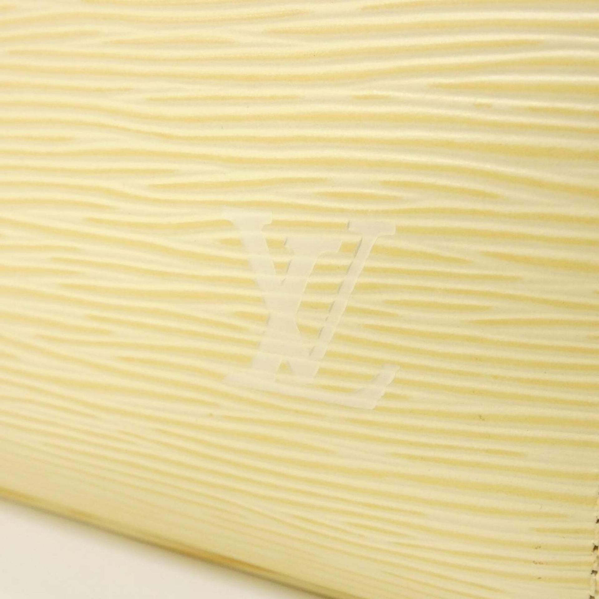 Louis Vuitton Epi Pont Neuf M5205A Handbag 4